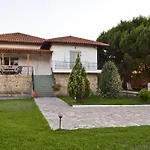Dimeon Villa