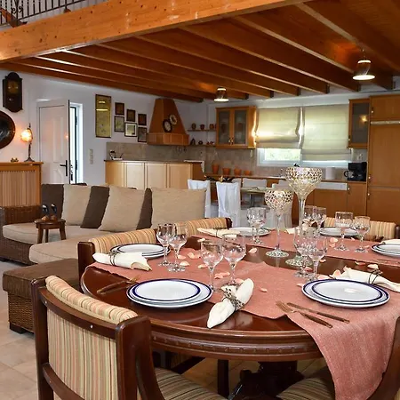 Dimeon Villa *