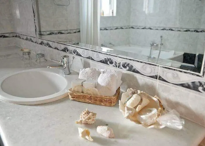 Dimeon * Kato Achaia